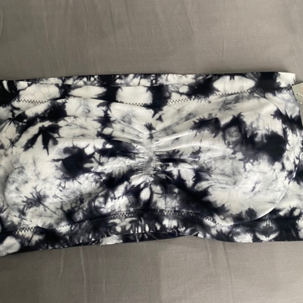 Tie dye strapless
